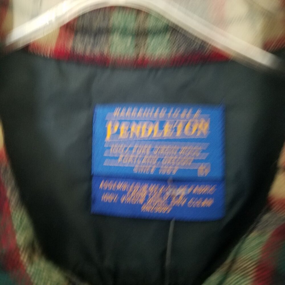 Pendleton Mens size L wool long sleeve shirt EUC - Picture 2 of 3